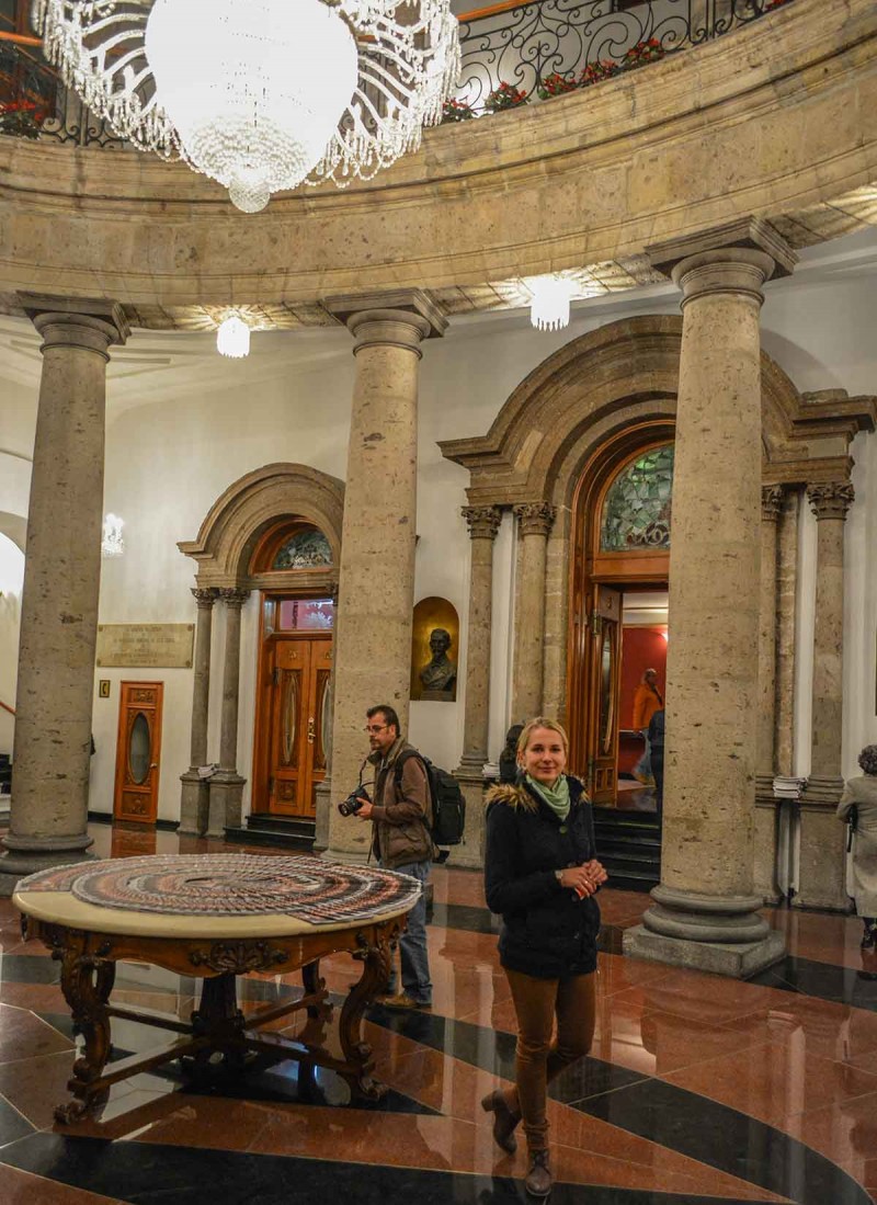 Театр Degollado та одна вистава